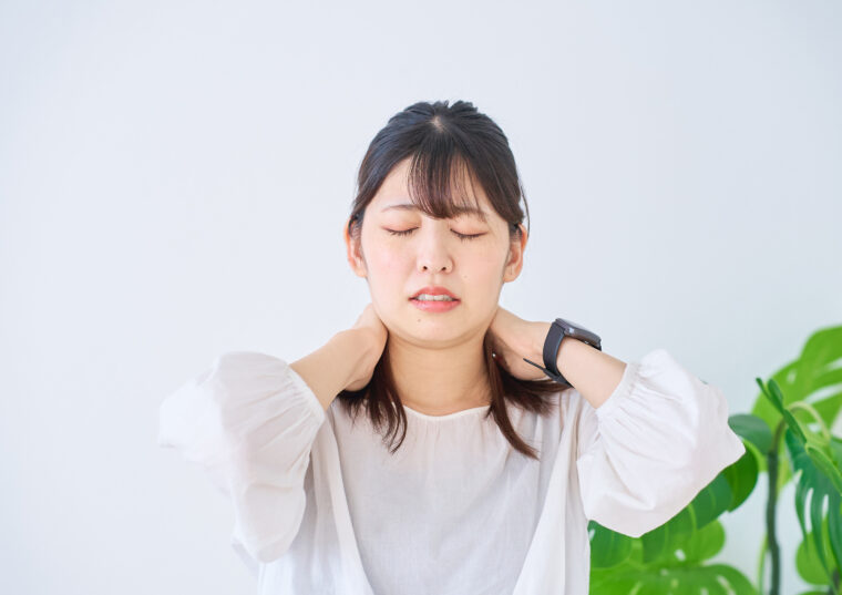 つらい肩こり・頭痛・吐き気…放置NG！整骨院で早期改善する方法